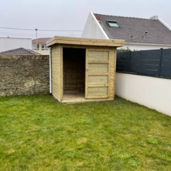 Abri de jardin en bois - Vintage